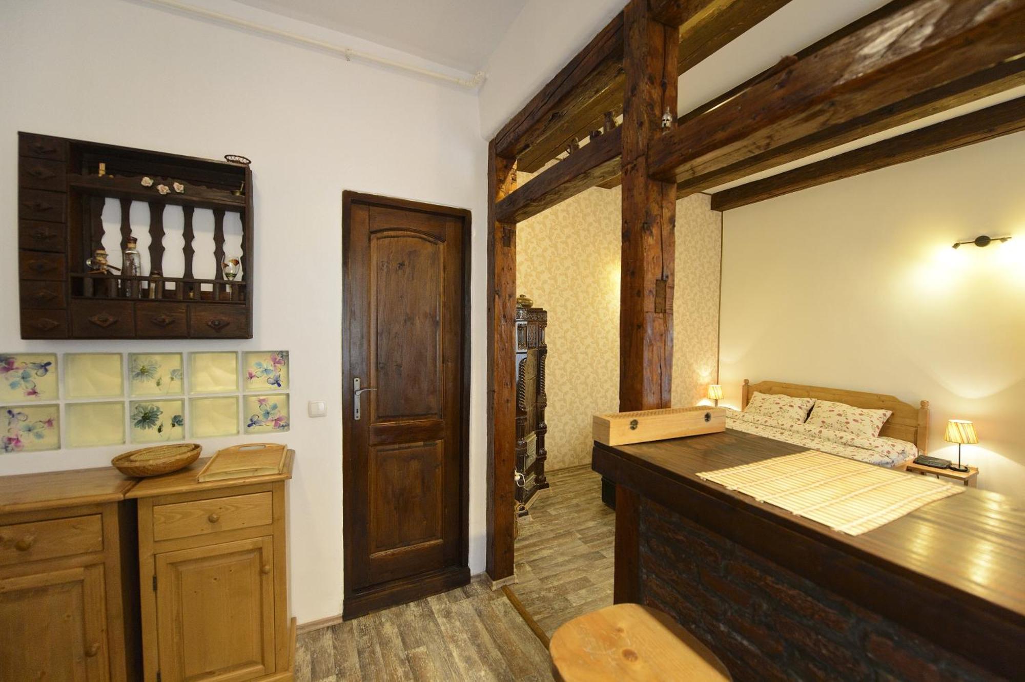 Kron Studio Kalista Braşov Quarto foto